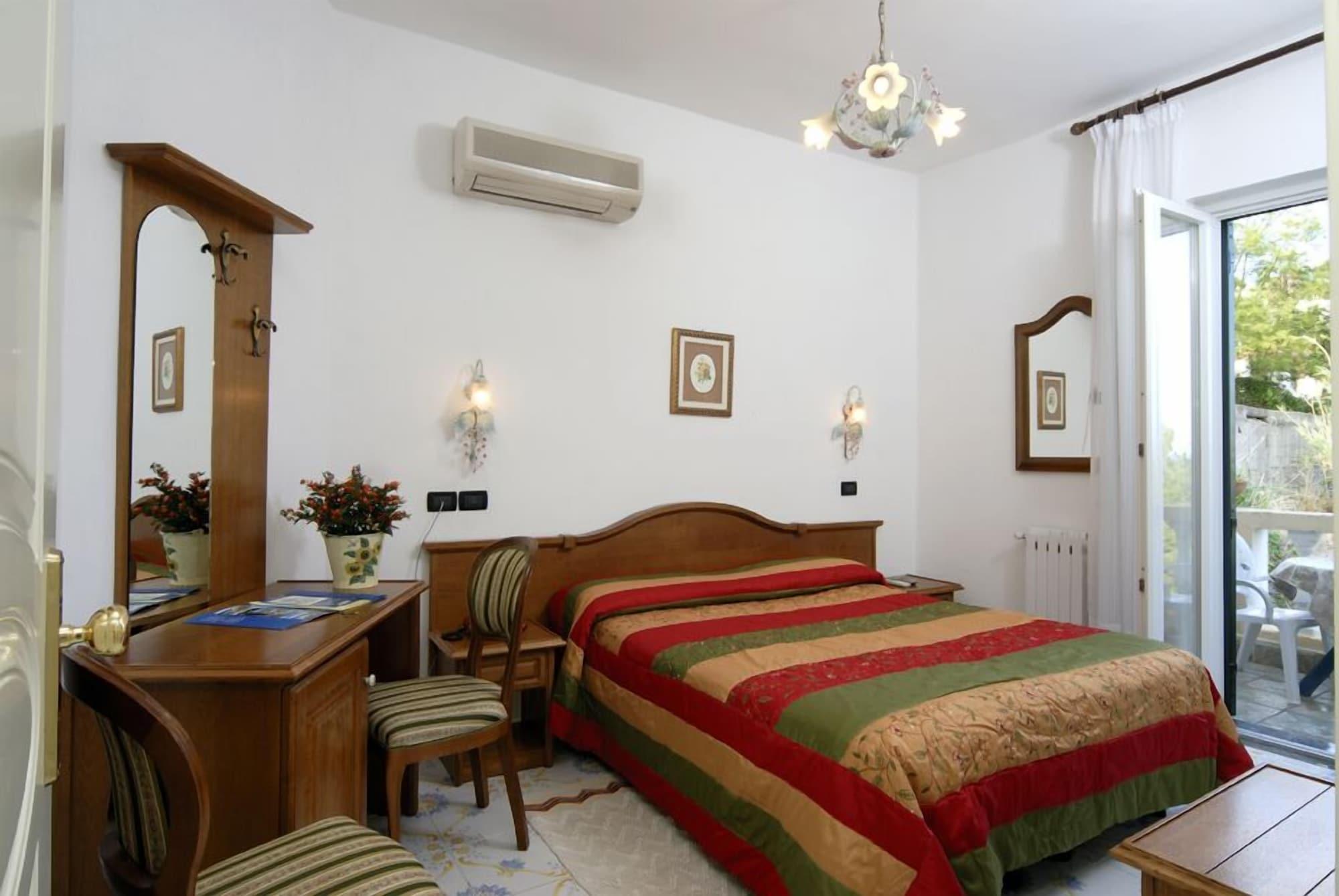 Hotel Giardino Delle Ninfe E La Fenice Ischia Esterno foto