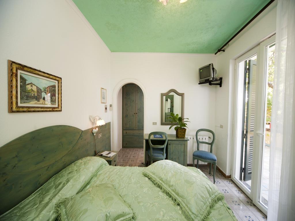 Hotel Giardino Delle Ninfe E La Fenice Ischia Esterno foto